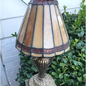 Stained glass lamp